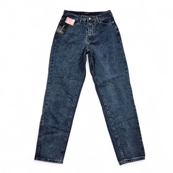 NWT PrettyLittleThing Jeans Size 8 Mid Blue Wash Mom Jeans High Waist Denim - Picture 1 of 13